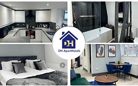 2 Bedroom Apartment - Abacus House - Huntingdon Town Centre - Contractor Friendly - Free Parking - Full Kitchen - Washer Dryer - Spacious - Ideal For Work Stays